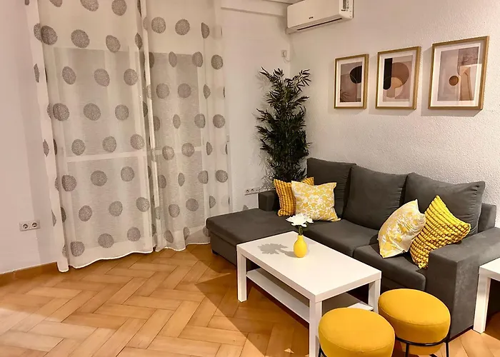 Apartment Impresionante Puente De Parking Cordoba